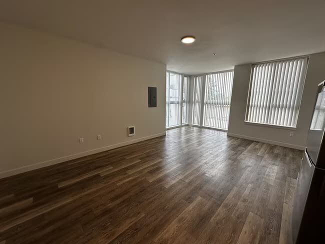 Unit 415 415 floor plan