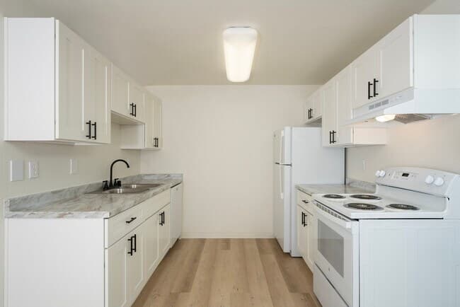 Two Bedroom One Bath C04 floor plan