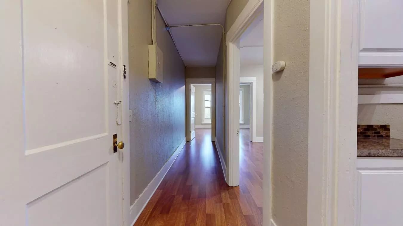 Basement 1bds 106 floor plan