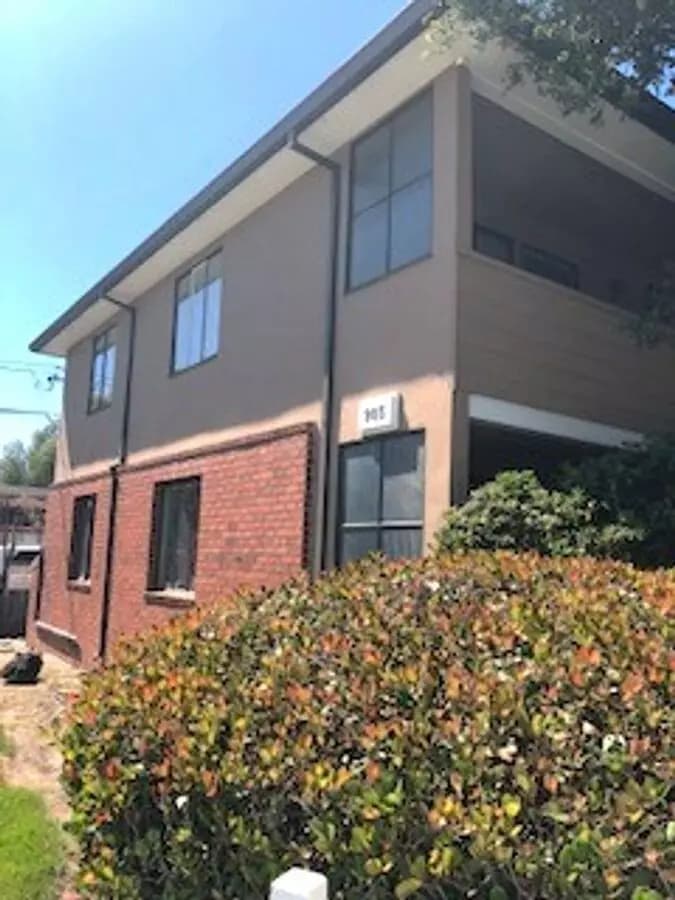 1 Bed • 1 Bath L floor plan