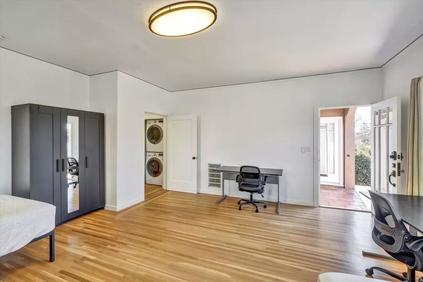 3 Beds • 1 Bath floor plan