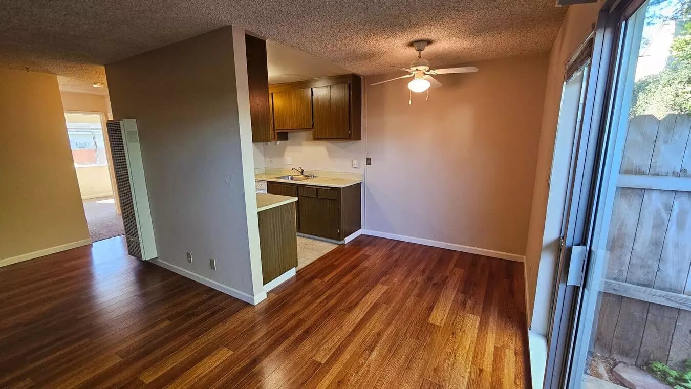 2 Beds • 1 Bath 19 floor plan