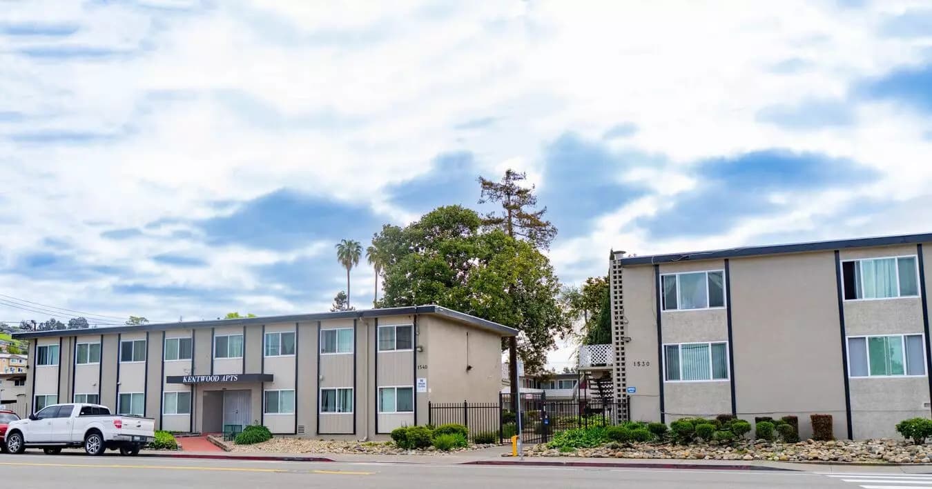 2BD/1BA floor plan