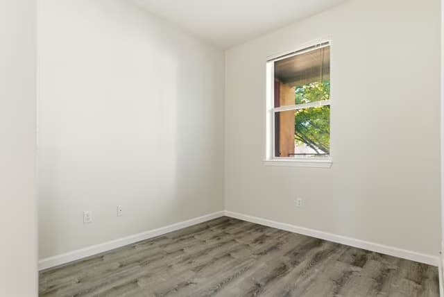 2BR/1.0BA AE-311 floor plan
