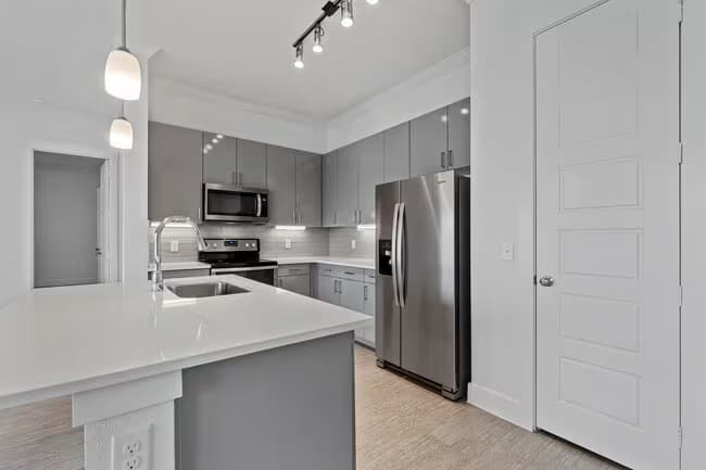 C1-Elegance 11-11409 floor plan