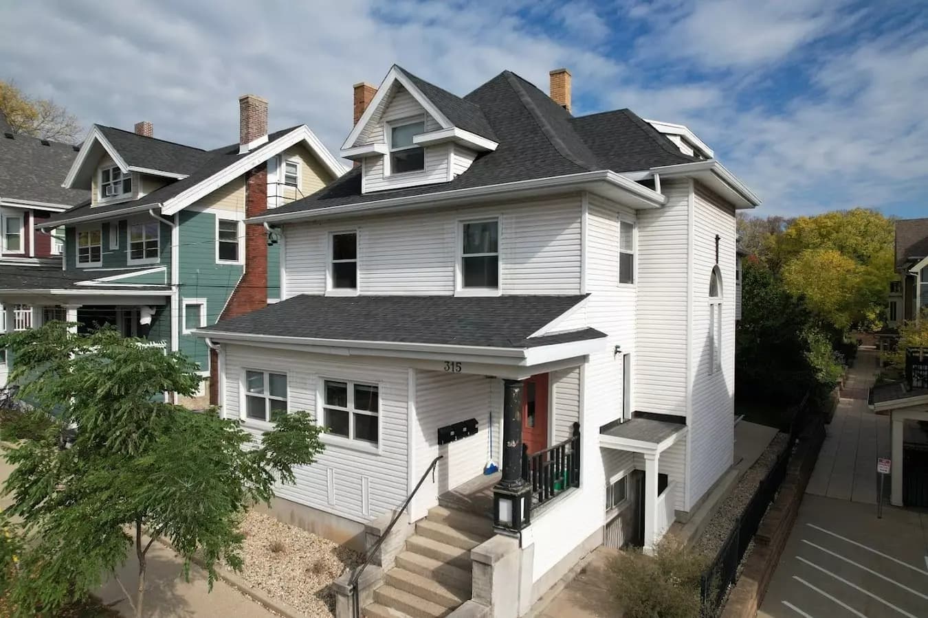 1 Bed • 1 Bath 3 floor plan