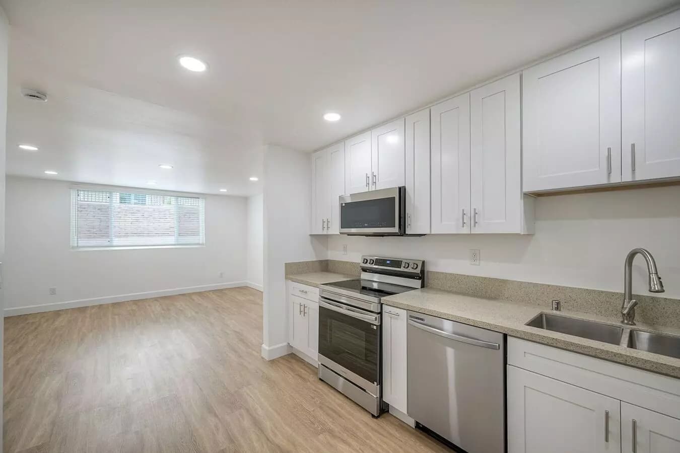 2 Beds • 2 Bath 20 floor plan