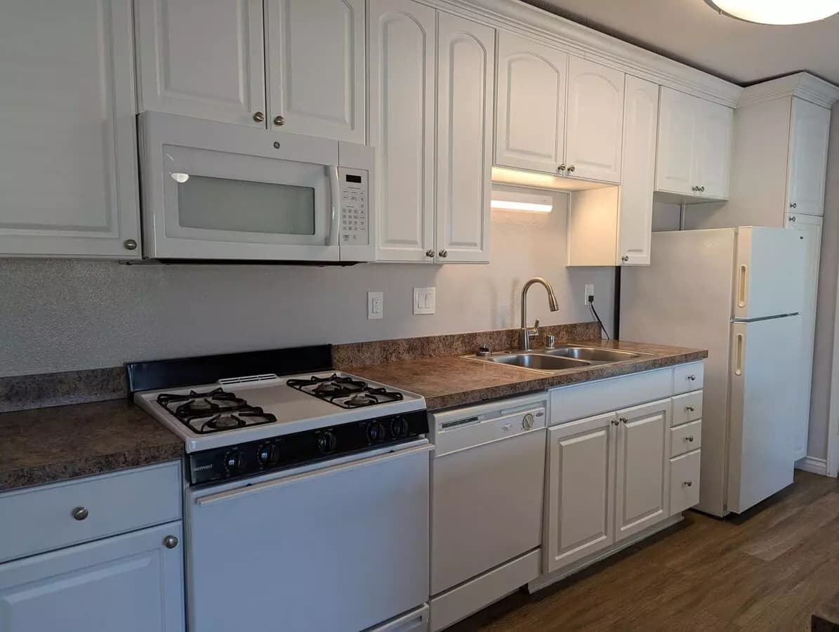1 Bed • 1 Bath VP05 floor plan
