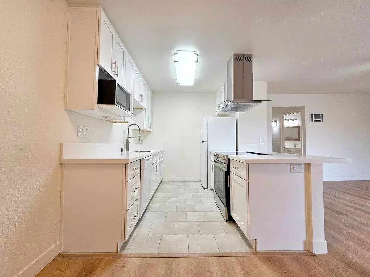 2BR/1BA 14 floor plan