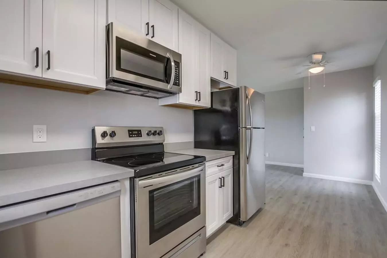 1 Bed • 1 Bath 5 floor plan
