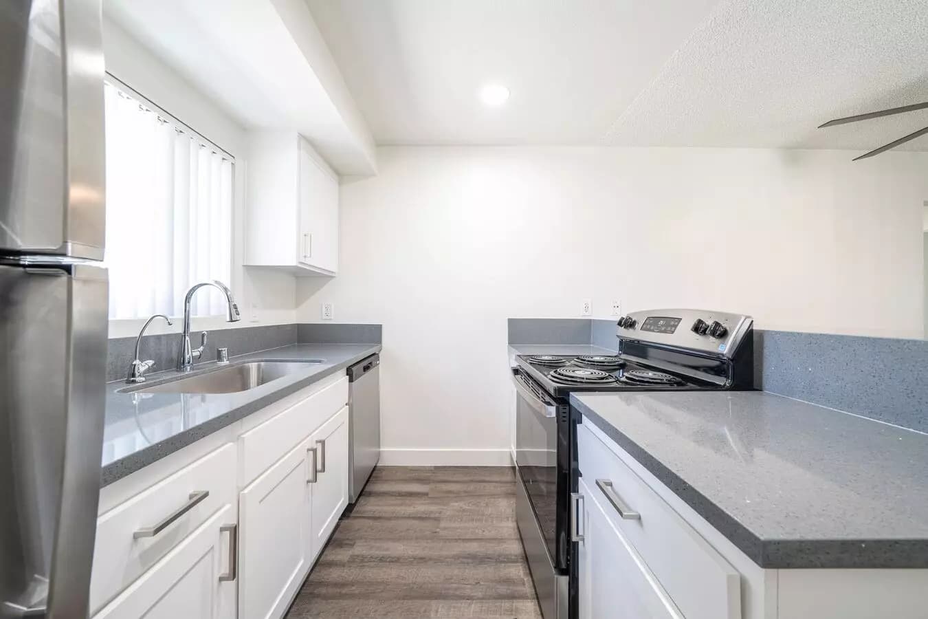 2 Beds • 1 Bath 314-12 floor plan