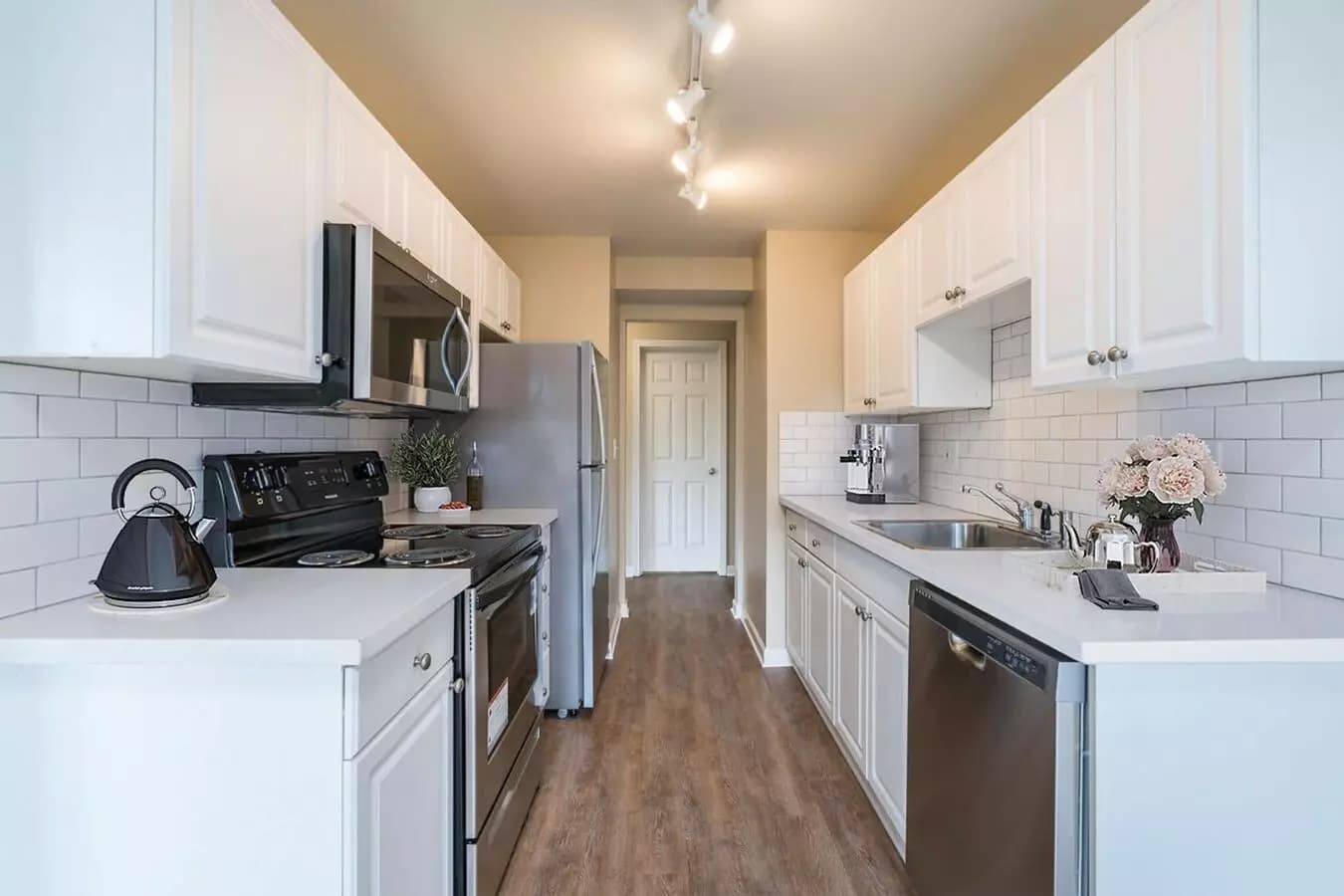2 Beds • 2 Bath B104 floor plan