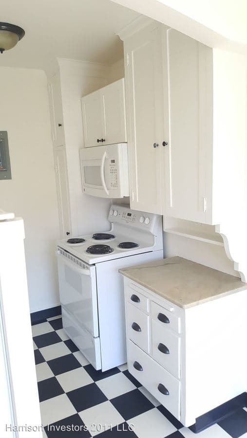 Unit 204 204 floor plan
