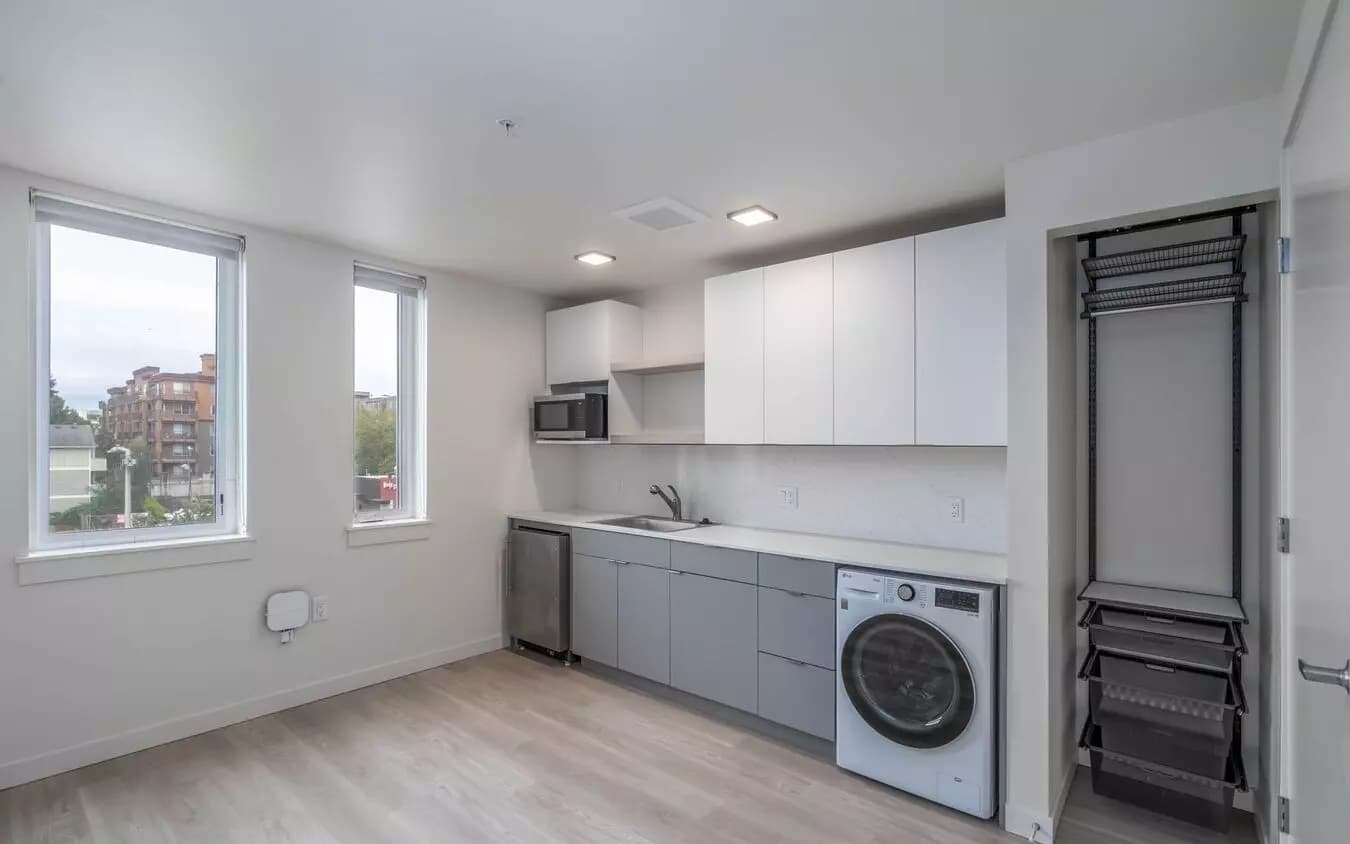 1BR/1BA floor plan