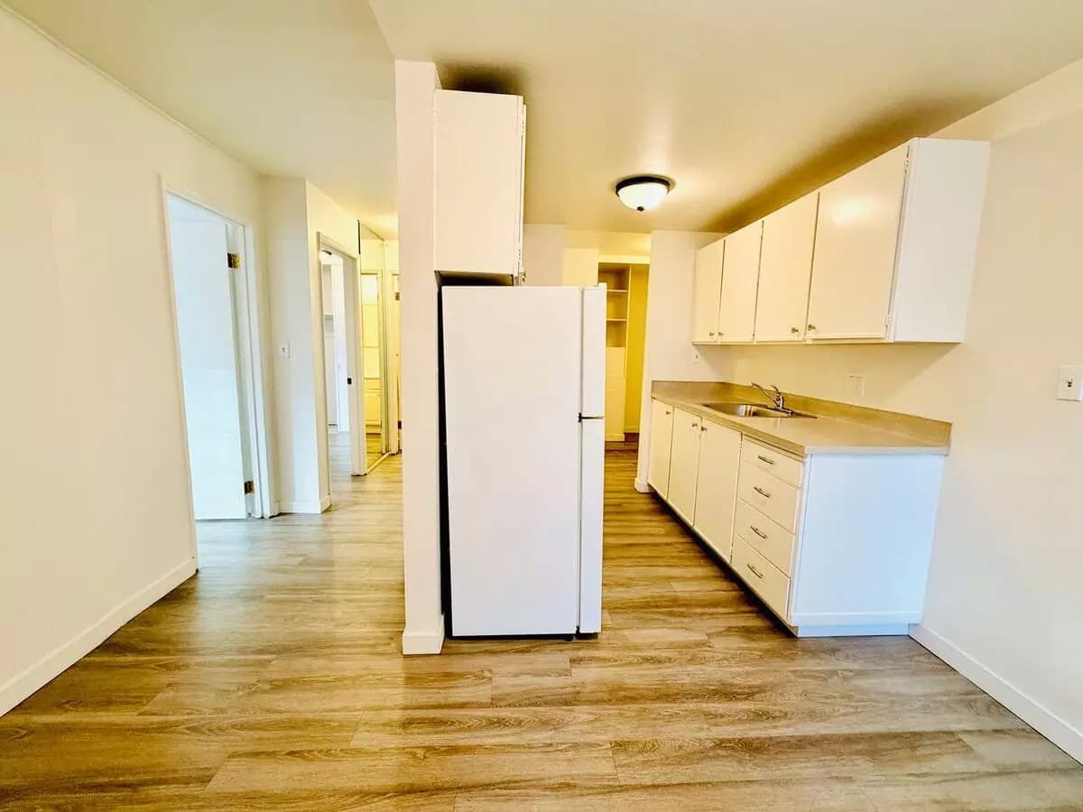 2 Beds • 1 Bath 107 floor plan