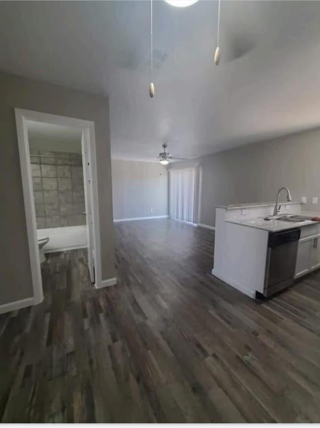 Unit 1100-8 1100-8 floor plan
