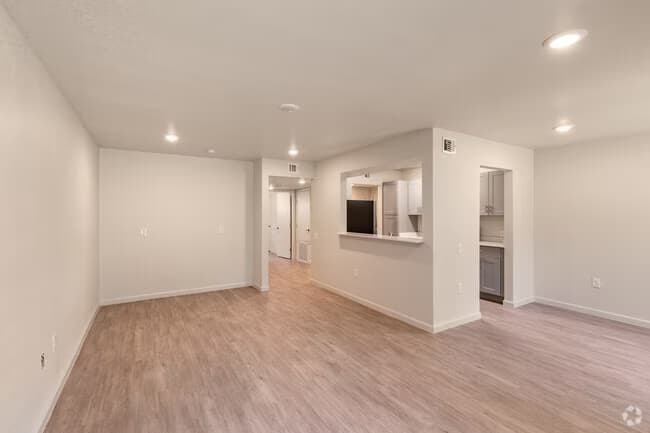 Unit 225 225 floor plan