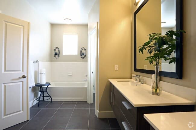 Unit 22-22307 14-14307 floor plan