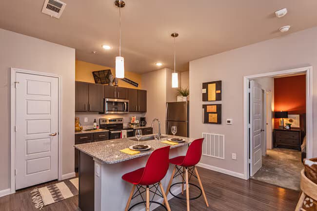 Unit 7-7311 8-8212 floor plan