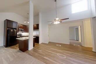 2x2 CR floor plan
