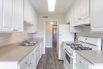 Unit R204 R204 floor plan