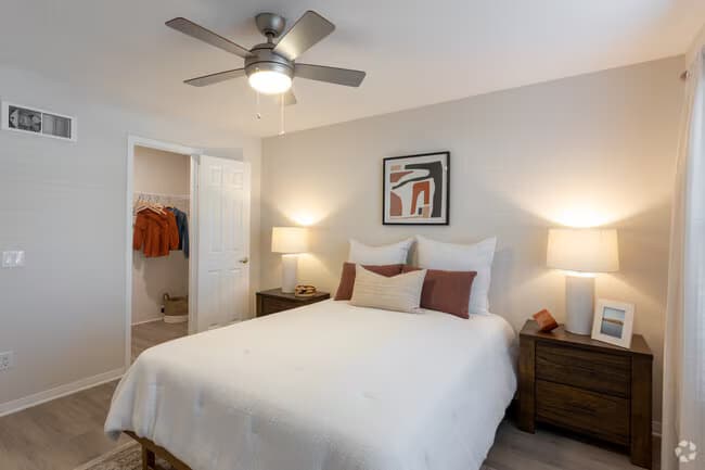 Coronado 22L floor plan