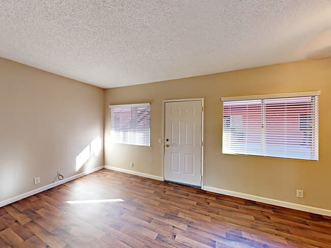 2/1 203-19 floor plan