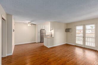 2 bed /1.5 bath 10 floor plan