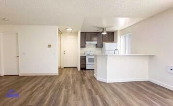 1Bd/1 Bath Deluxe 1215-310B floor plan
