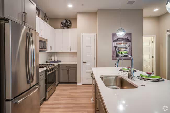 Unit 345 443 floor plan
