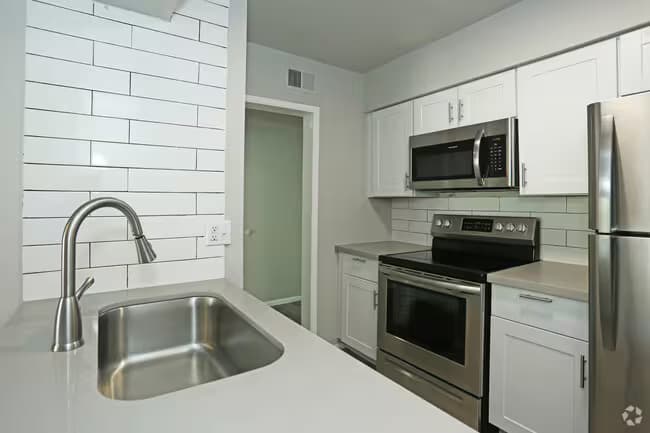 Sunrise - 2bed 2bath T106 floor plan