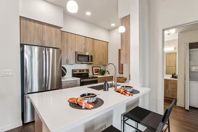 Unit 300 138 floor plan