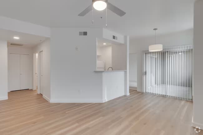 Unit 250 250 floor plan