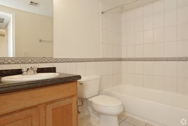 Unit D-127 D-127 floor plan