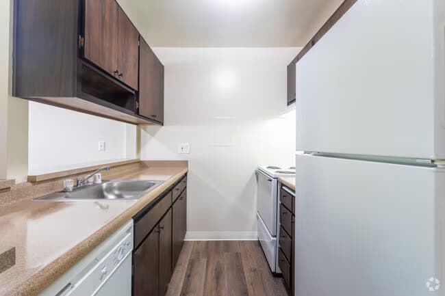Jr 1 Bedroom floor plan