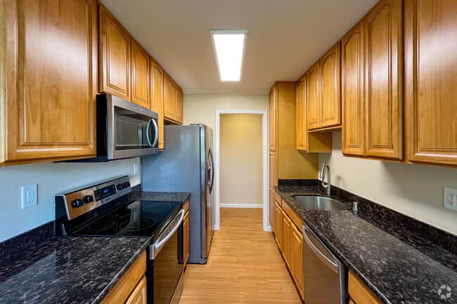 2 Bed / 2 Bath floor plan